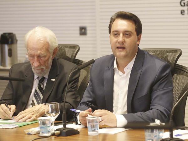 Ratinho Jr: medida adia execução de despesas