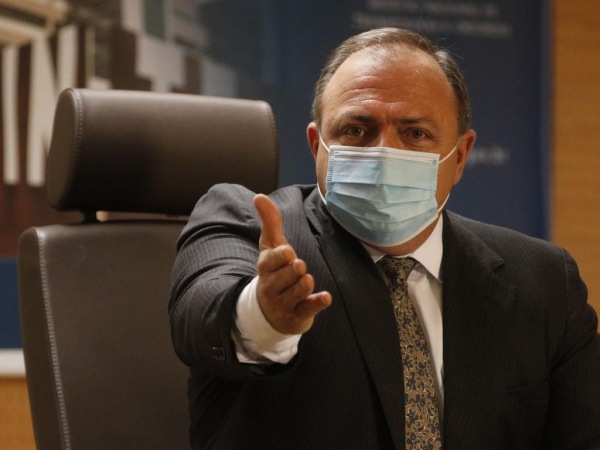 Pazuello: ministro afirmou que não há risco de falta de doses para a etapa inicial da vacinação