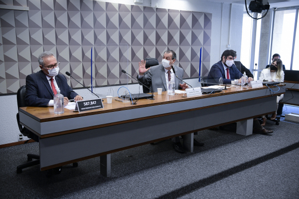 CPI: Ana Cristina Valle deve depor sobre indícios de relação dela com o suposto lobista