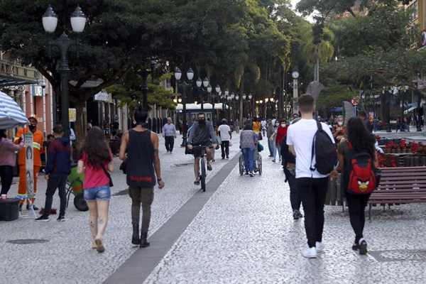 Decreto estadual deve regionalizar as restrições
