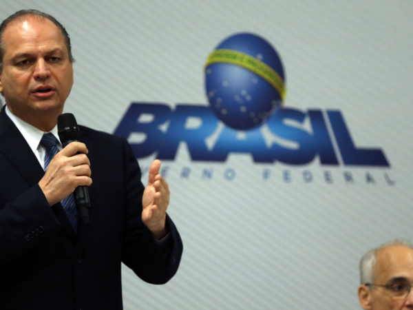 Barros: ex-ministro nega irregularidades