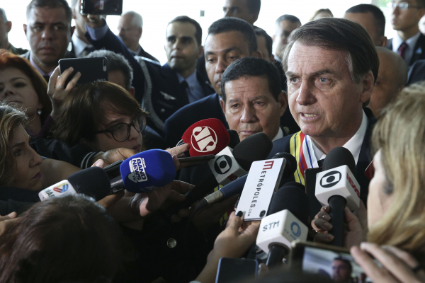 Bolsonaro: juíza atendeu a um pedido de liminar apresentado pela Defensoria Pública da União, que alegou risco de afronta à memória e à verdade, além do emprego irregular de recursos públicos nos eventos.