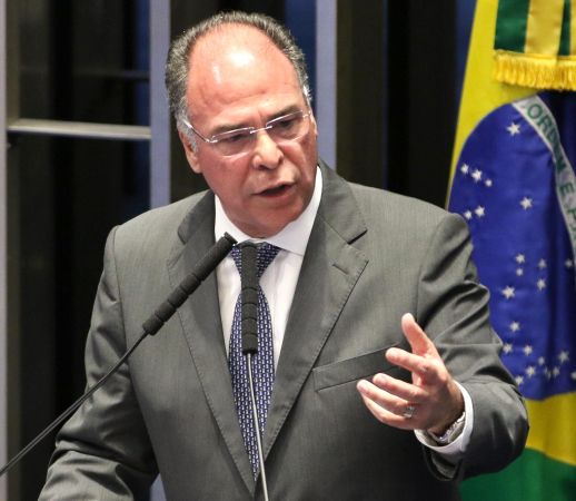 Bezerra: cargo à disposição