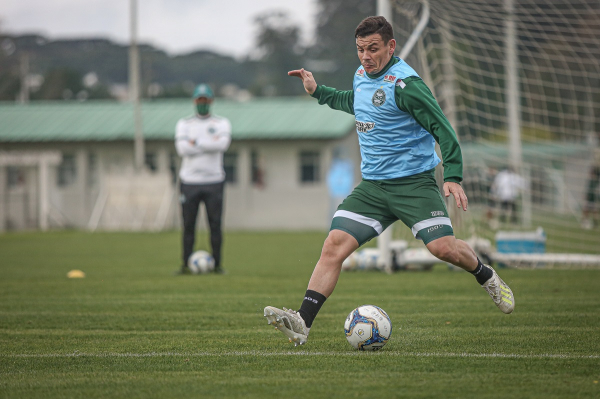 Ruy treina no CT da Graciosa