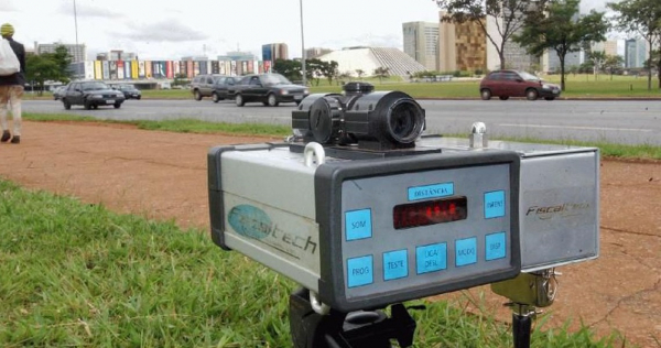 Governo pediu à Justiça para ampliar de 72 horas para dez dias corridos o prazo para garantir a volta dos radares móveis