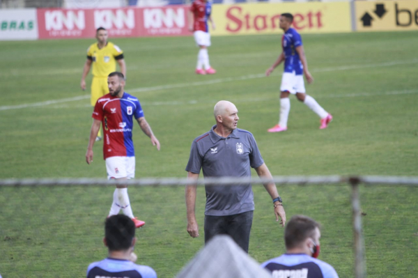 Gilmar Dal Pozzo no empate com o Botafogo