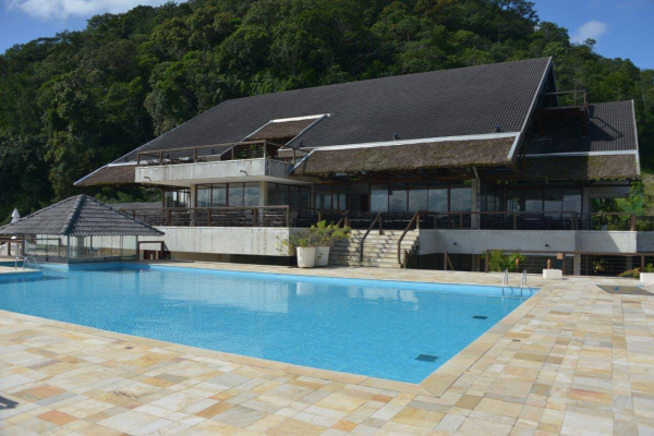 Bela imagem do Iate Clube de Caiobá