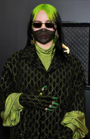 Desfile da Gucci, em Milão, antecipa a crise do Covid-19. A grife está fabricando máscaras e aventais para médicos