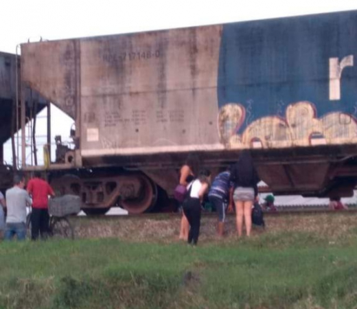 Imagem do acidente com a criança no sábado à tarde