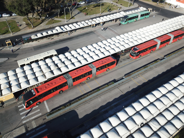 Com bandeira amarela na cidade, fluxo de passageiros voltou a subir depois de quedas sucessivas