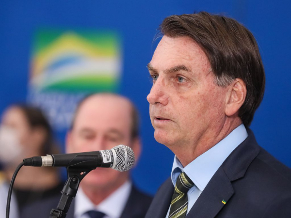 Bolsonaro: não há evidências da eficácia dessas substâncias na cura da covid-19.