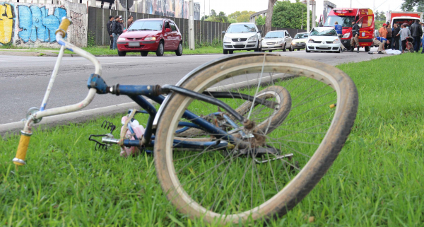32 pessoas perderam a vida no trânsito, em Curitiba, no primeiro semestre deste ano