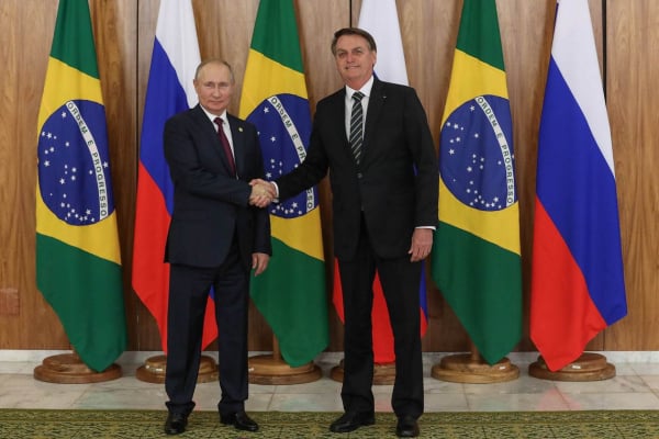 Vladimir Putin, presidente da Rússia, e Jair Bolsonaro, presidente do Brasil