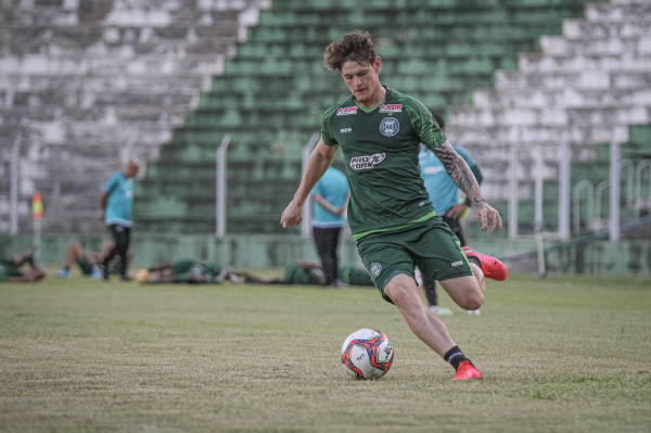 Luiz Henrique: um dos 27 relacionados para os treinos em Joinville