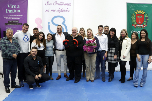 Prefeito Rafael Greca participou de lançamento do curso