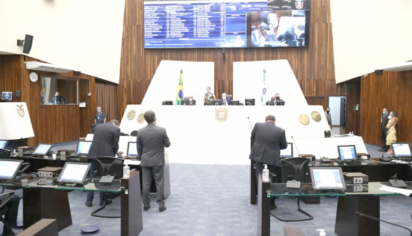 Assembleia: Casa tem três CPIs na fila de espera