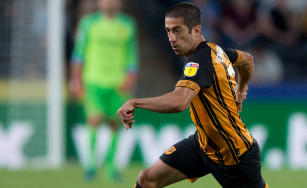 Evandro com a camisa do Hull City, da Inglaterra