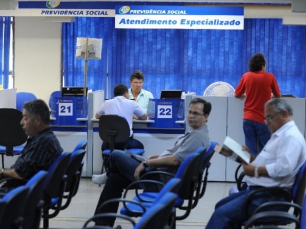Cruzamento de dados pode revelar ao menos sete situações que justificariam a suspensão da renda
