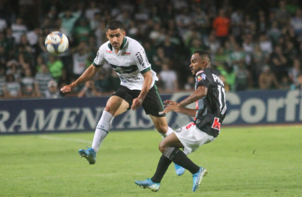 Coritiba 0x0 Operário: time da capital finalizou 15 vezes naquela partida