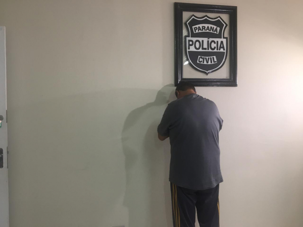 O suspeito preso pela Polícia Civil