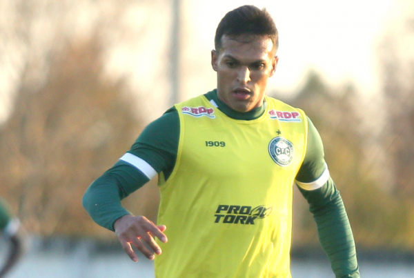 Robson: retorno após suspensão