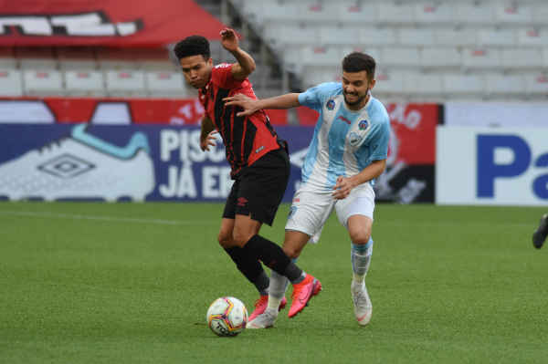 Marquinhos Gabriel enfrenta o Londrina