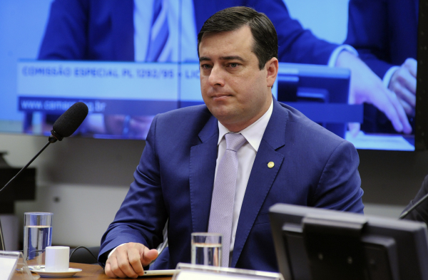 João Arruda (MDB): "Se o Greca não vai para o debate, a gente vai fazer o debate chegar até o Greca"