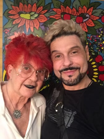 Dois ícones de Curitiba, a eterna Dona Ety Forte e o multi produtor Victor Sálvaro