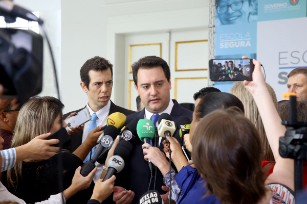 Ratinho Jr: "Assumimos o governo com 40% da frota da PM na oficina"