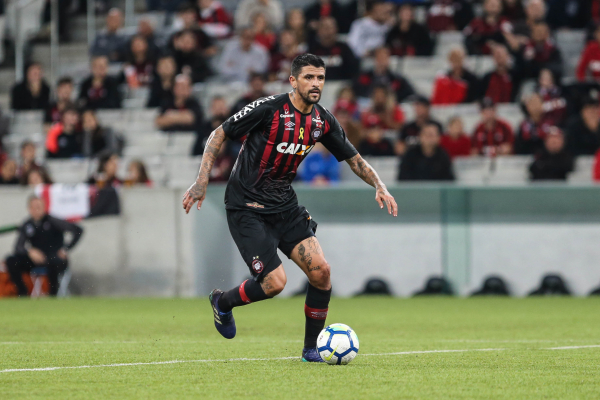 Lucho González pelo Athletico: ex-River Plate