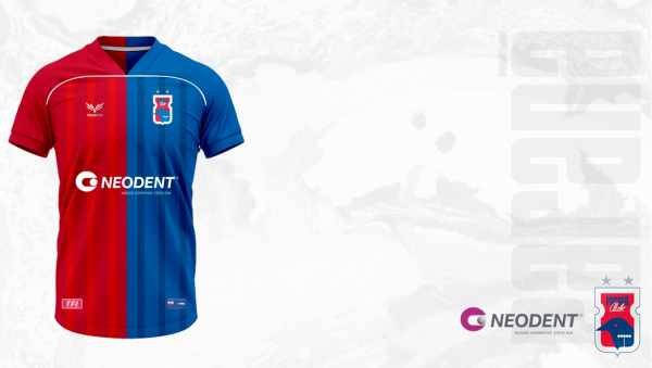 A camisa com o novo patrocinador