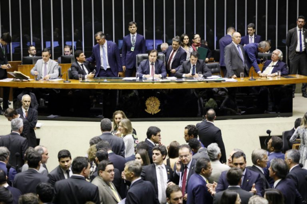 Proposta aumenta em 1 ponto percentual os repasses de certos tributos da União para os municípios.