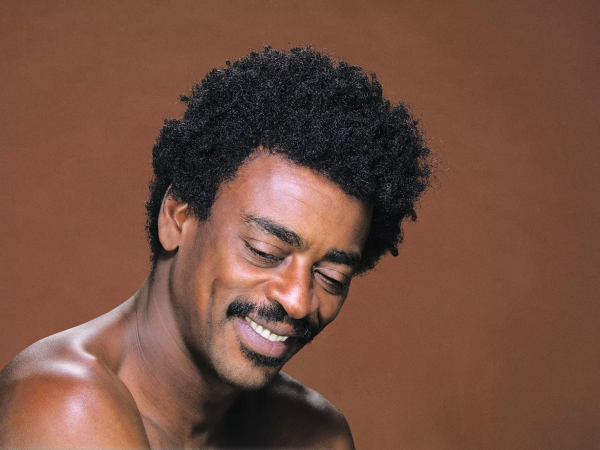 Seu Jorge: Clube dos Mimos da desconto de 50% no show