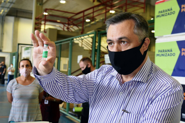 O secretário Beto Preto