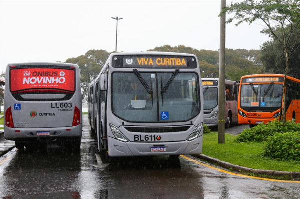 Ônibus em Curitiba