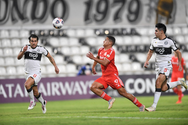 Internacional Vence Olimpia E Encaminha Classificacao Na Libertadores Bem Parana