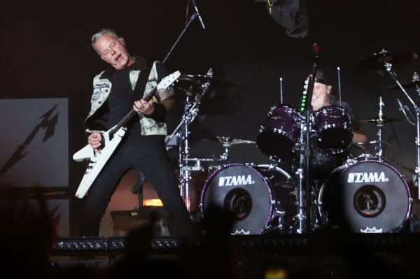 Metallica lleva a 45.000 personas a rave en Couto Pereira, en Curitiba.  mira las fotos