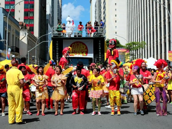 Foliões de todas as idades podem participar do pré-Carnaval com o bloco Garibaldis e Sacis, que acontece no próximo domingo (24/2), das 15h às 19h, na Avenida Marechal Deodoro.