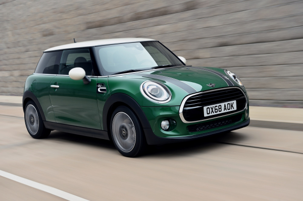 ‘MINI 60 Years’, que celebra o 60anos do Mini clássico