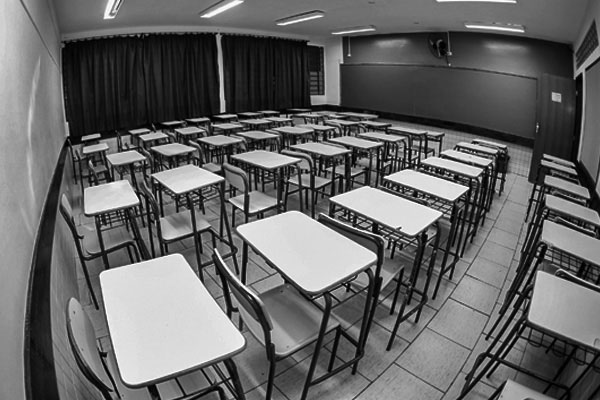 Escolas estão sem aulas desde meados de março, quando começou a pandemia do coronavírus