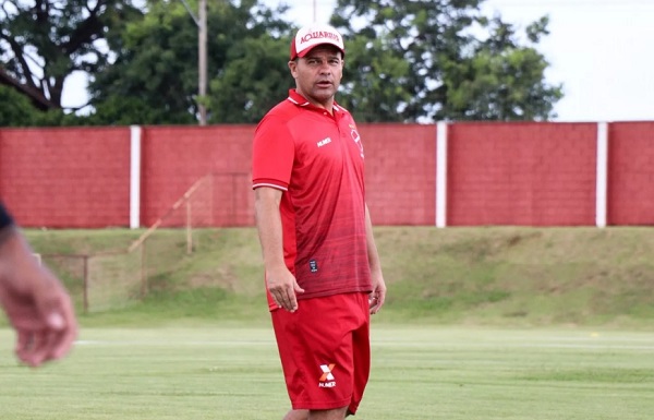 Umberto Louzer: campeão da Série A2 com o Guarani