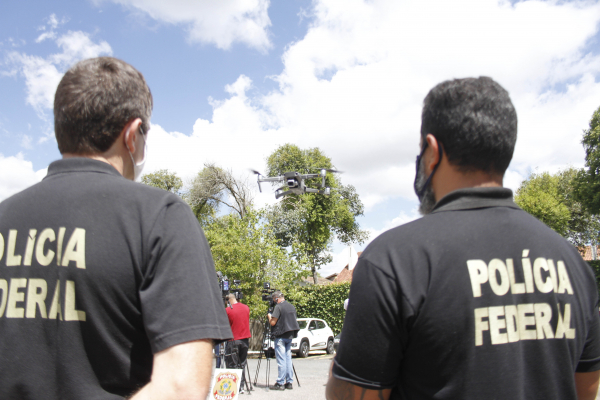 Há fortes indícios de que a empresa sob suspeita, sediada em Magé (RJ), não possuía qualquer capacidade econômica ou operacional para a execução do contrato