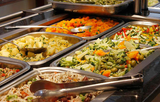 Restaurantes por quilo: estimativa quase de 4 mil demissões