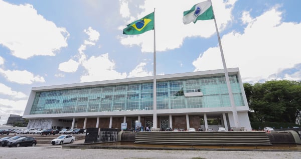 Palácio Iguaçu: segundo governo, auxílio seria complementar ao já previsto pelo governo federal