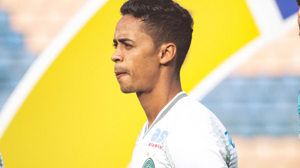 Felipe Amorim: ele jogou pelo Paraná na Série B de 2013