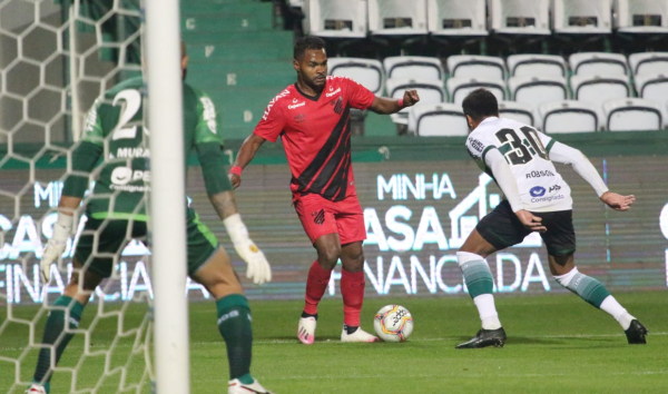 Nikão: contrato até dezembro