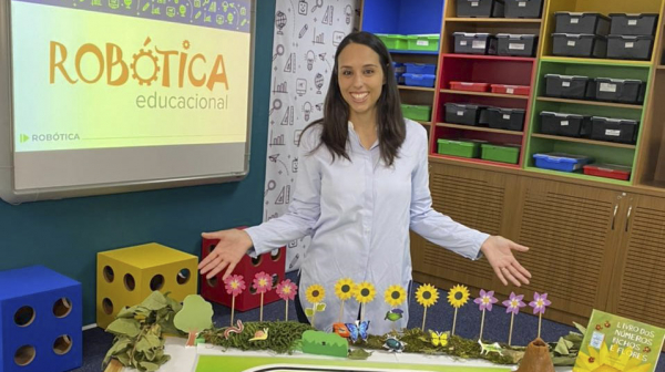 Para a diretora do Departamento de Desenvolvimento Profissional, Estela Endlich, é necessário repensar e debater esse tema constantemente na rede.