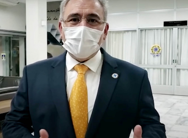 O ministro Marcelo Queiroga: “Precisamos vacinar a população brasileira”