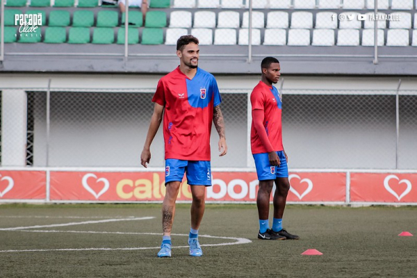 Pablo Thomaz, em treino do Paraná Clube
