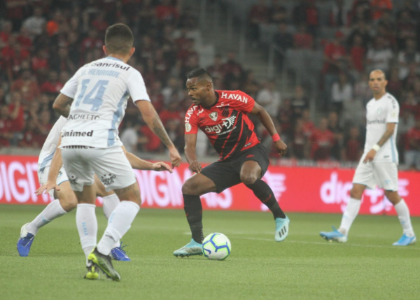 Não assistiu ao jogo? Leia aqui o resumo e veja como foi a partida entre Athletico-PR e Grêmio
